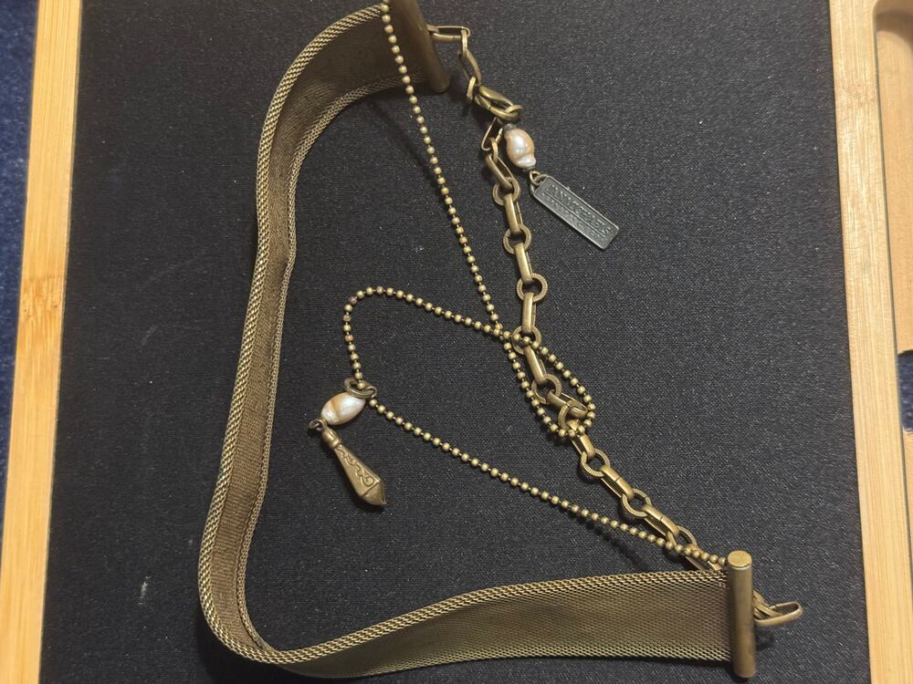 Jan Michaels San Francisco Mesh Choker